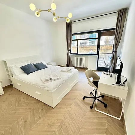 Dante 262 Apartment