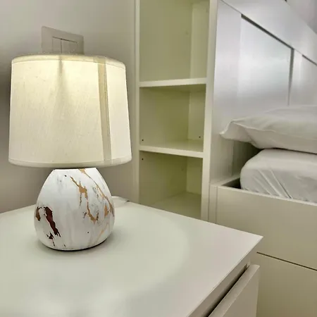 Apartman Dante 262 *